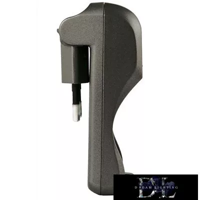 CAMELION universal battery charger (1-2 AA/AAA or 1 9V)