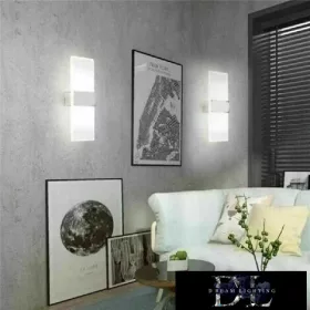 UNIVERSO Wall lamp 10W CCT White 800lm 