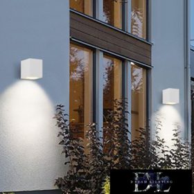 UNIVERSO wall lamp 1×GU10 IP65 68×80×80mm white